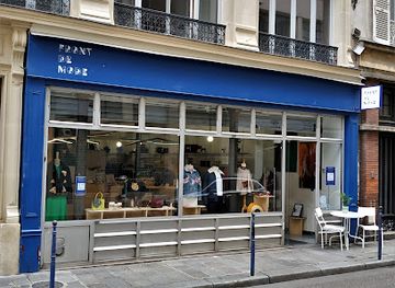 france/paris/shop/front-de-mode-store-de-mode-eco-friendly-de-vetements-art-de-vivre-pour-un-futur-chic-durable