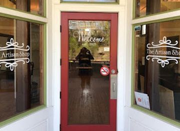 kentucky/appalachian-plateau/shop/the-artisan-shop