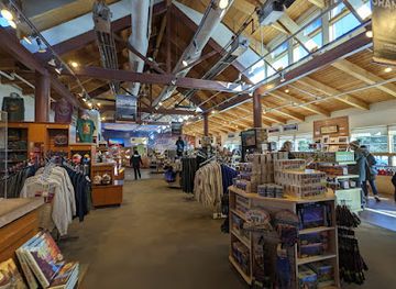 arizona/grand-canyon-village/shop/grand-canyon-visitor-center