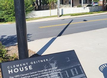 north-carolina/hickory/shop/jenny-s-gifts-accessories