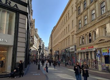 hungary/budapest/shop/nini-boutique