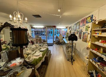 arizona/coconino-national-forest/shop/victorian-moon-antiques-enchantments