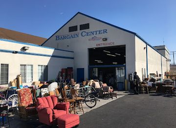 california/oxnard/shop/mission-bargain-center