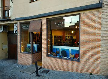 spain/toledo/shop/cuerho-house-of-leather