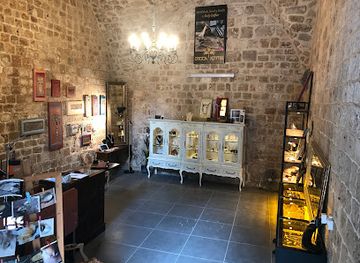 israel/akko/templar-tunnel/shop/oruka