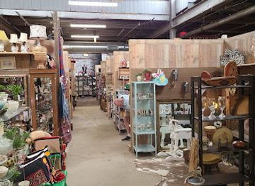 The Hill Antique Market