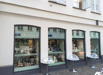 denmark/roskilde/shop/guldfuglen-a-s