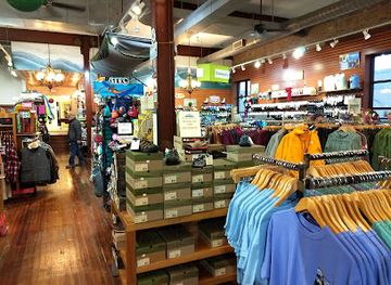 virginia/shenandoah-national-park/shop/walkabout-outfitter