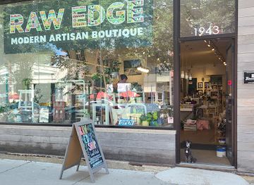 illinois/chicago/wicker-park/shop/raw-edge-wicker-park-modern-artisan-boutique