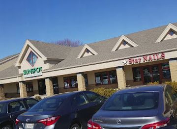 indiana/west-lafayette/shop/university-square-shopping-center