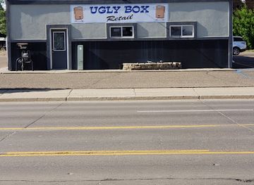 north-dakota/bismarck/shop/ugly-box-retail