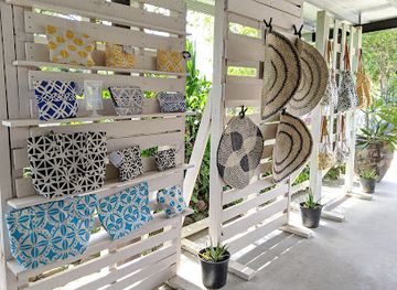 fiji/western-division/shop/rise-beyond-the-reef