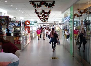 ecuador/guayaquil/malecon-2000/shop/c-c-malecon