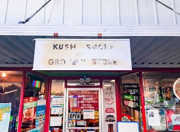 oregon/klamath-falls/shop/kush-smoke-and-grocery-store