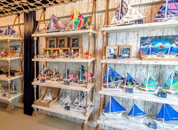 philippines/boracay/shop/paraw-world-boracay