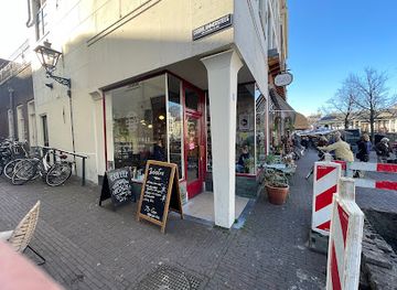 netherlands/leiden/shop/exclusivithee