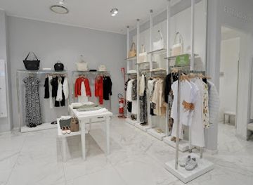 italy/bari/shop/camomilla-italia
