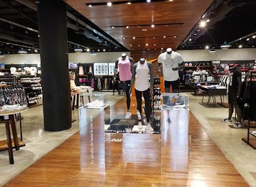 paraguay/gran-chaco/shop/nike-shopping-del-sol