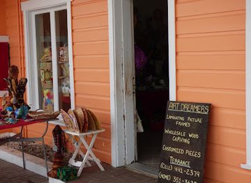 the-bahamas/freeport/shop/art-nature