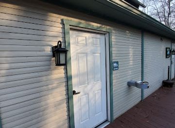 pennsylvania/laurel-highlands/shop/laurel-hill-outpost-gift-shop