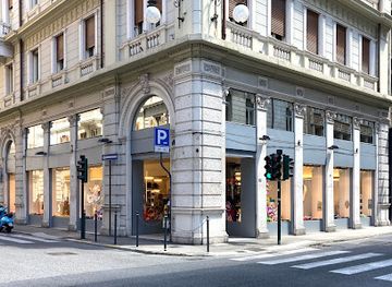 italy/trieste/shop/corner