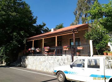 cyprus/kakopetria-village/shop/platinum-cafe-restaurant-suites