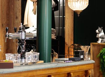 switzerland/lenzerheide/shop/kavalier-rebell