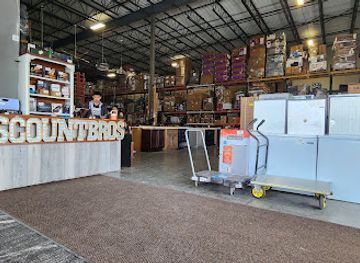 illinois/bolingbrook/shop/discount-bros