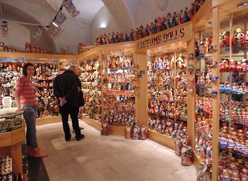 czechia/czech-forest/shop/prague-souvenirs-shop