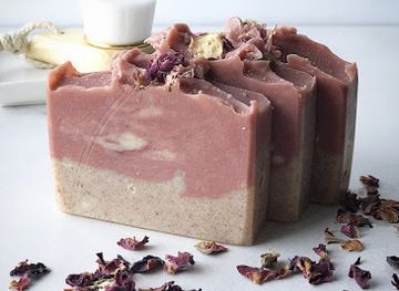 california/death-valley-national-park/shop/eden-body-care