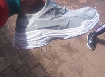 uganda/masaka/shop/boymart-classic-shoe-centre