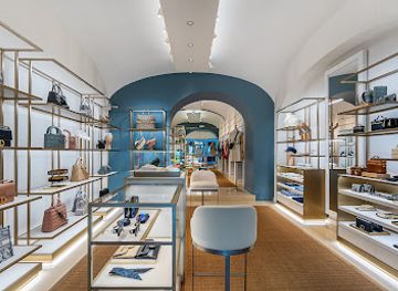 italy/capri/shop/dior-capri-camerelle