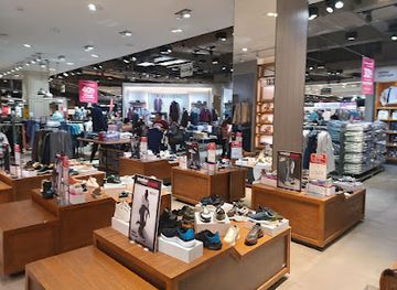 peru/arequipa/cayma/shop/saga-falabella