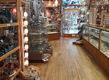 washington/spokane/downtown-spokane/shop/wonders-of-the-world