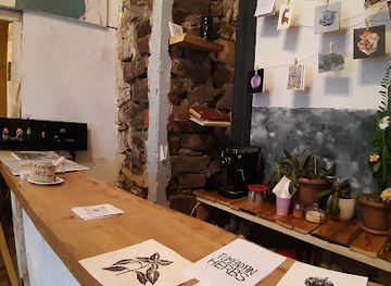 armenia/armenian-genocide-memorial-complex/shop/local-art