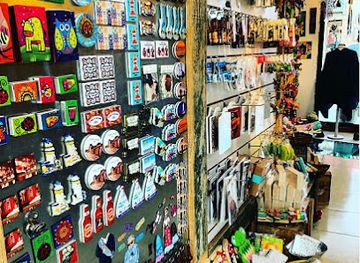 uruguay/colonia-del-sacramento/barrio-historico/shop/cosas-bellas-tienda-de-objetos