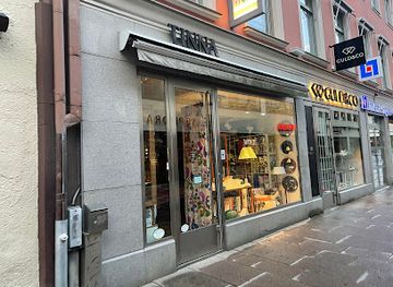 sweden/gothenburg/shop/tinna-inredning-presenter