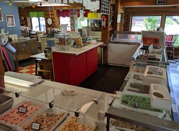 wyoming/johnson-county/shop/creekside-clubhouse-family-fun-center