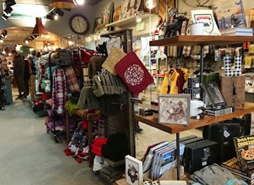 washington/leavenworth/shop/pine-hill-mercantile