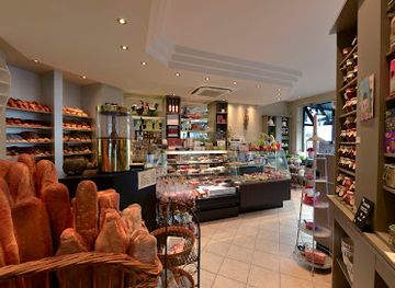 belgium/de-haan/shop/croissanterie-coq-d-or