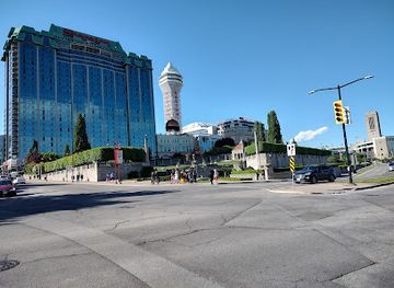 canada/niagara-falls/fallsview/shop/grand-view-marketplace