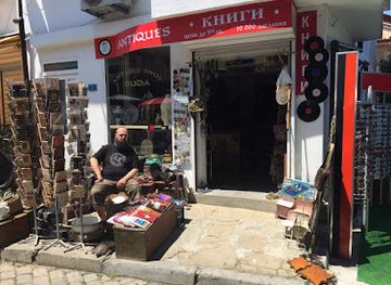 bulgaria/dobruja/shop/antique-shop-buda-sozopol