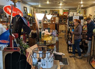 west-virginia/canaan-valley/shop/riverfront-antique-thrift