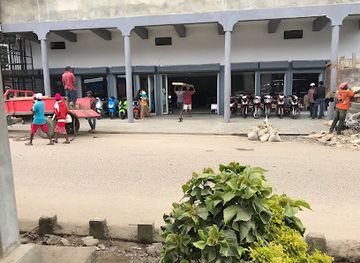 madagascar/masoala-national-park/shop/tranombarotra-3h