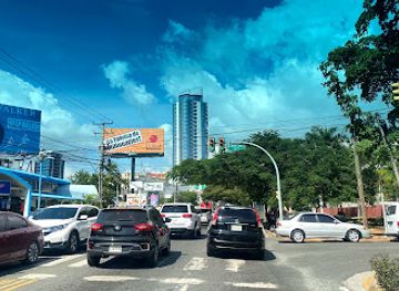 dominican-republic/cordillera-central/shop/silver-sun-gallery