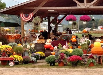 pennsylvania/ricketts-glen-state-park/shop/retherford-s-village-farm-market-and-antiques