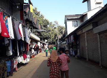 sri-lanka/pinnawala-elephant-orphanage/shop/elephant-bathing-site