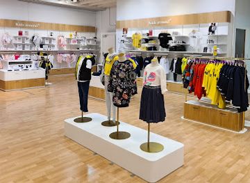 france/normandy-coast/shop/printemps-le-havre