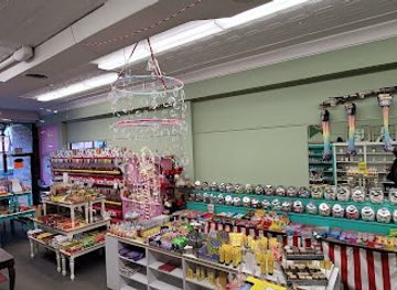 maine/waterville/shop/incense-peppermints-candy-gift-ice-cream-shop