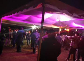 ecuador/papallacta-hot-springs/shop/tienda-palugo